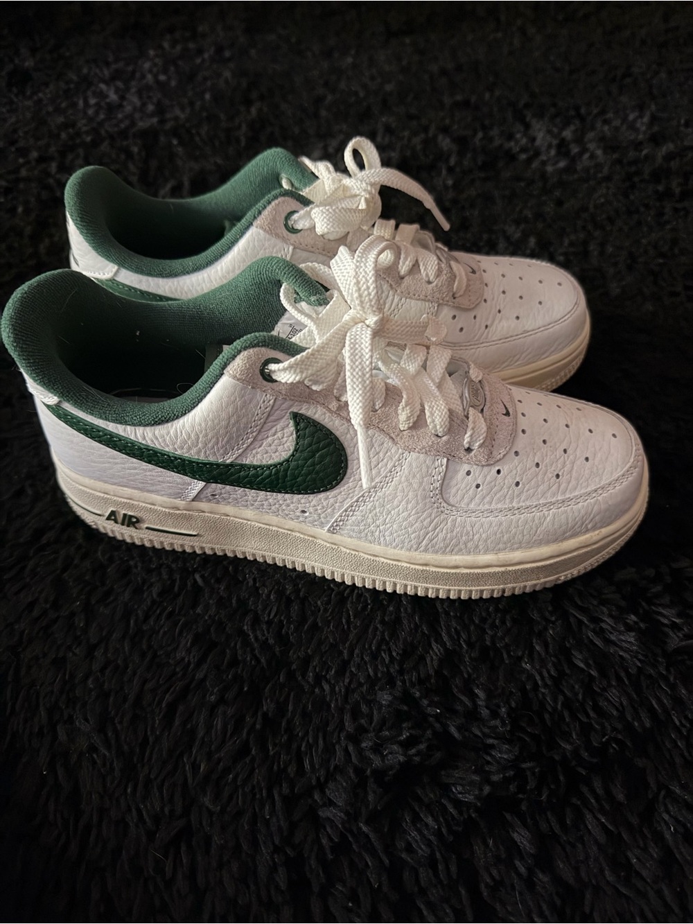 Nike women’s Sneakers